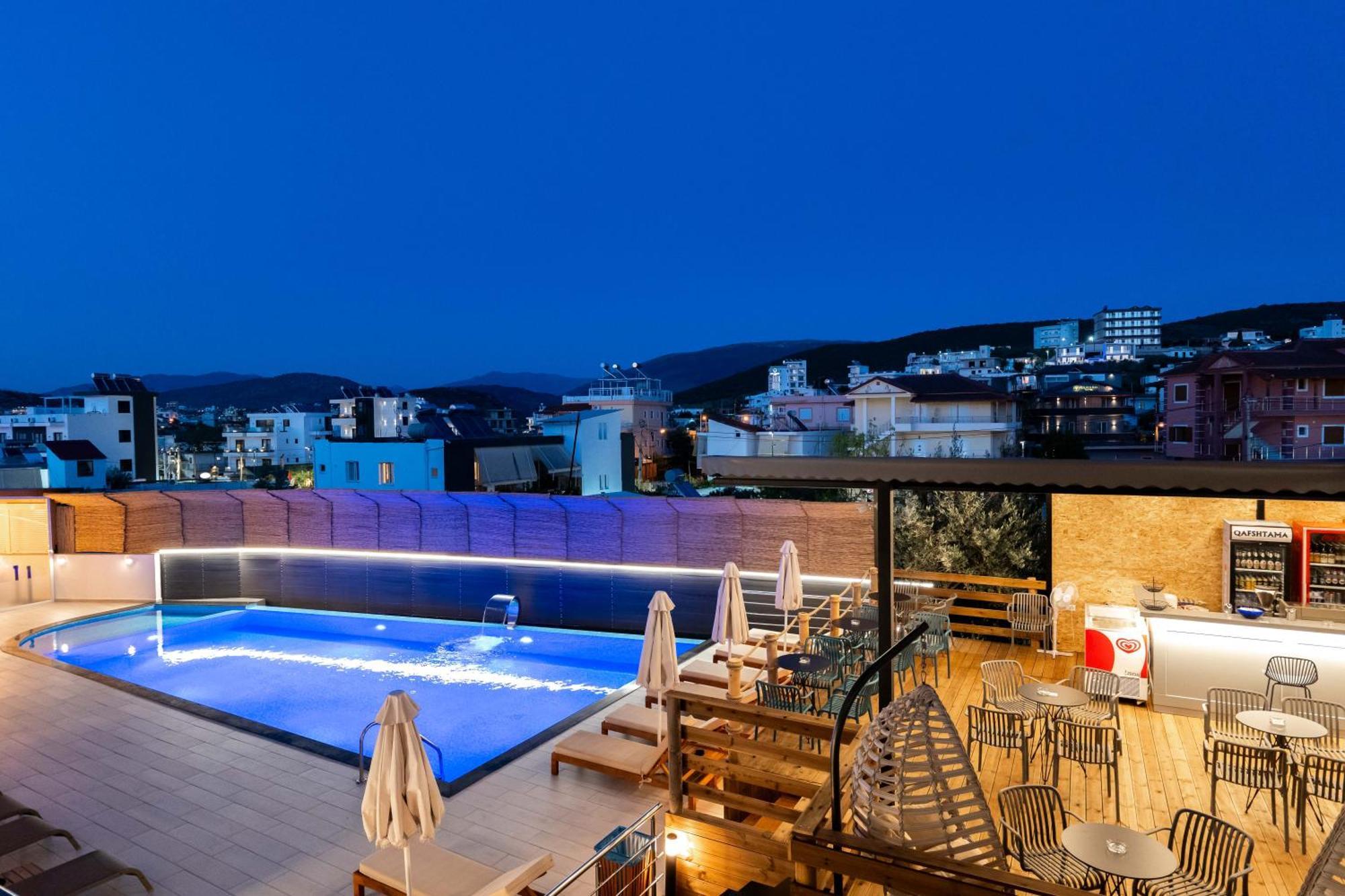 Apartments Mario Ksamil Luaran gambar