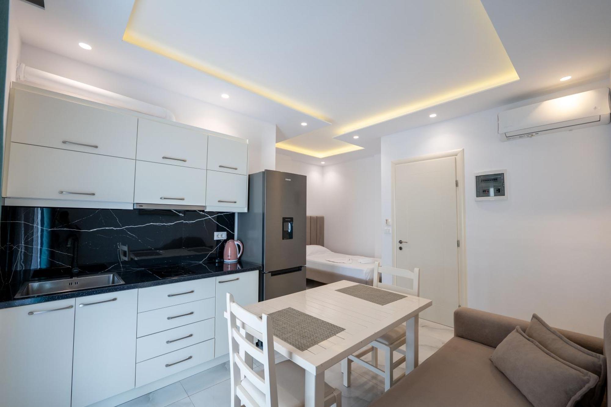 Apartments Mario Ksamil Luaran gambar