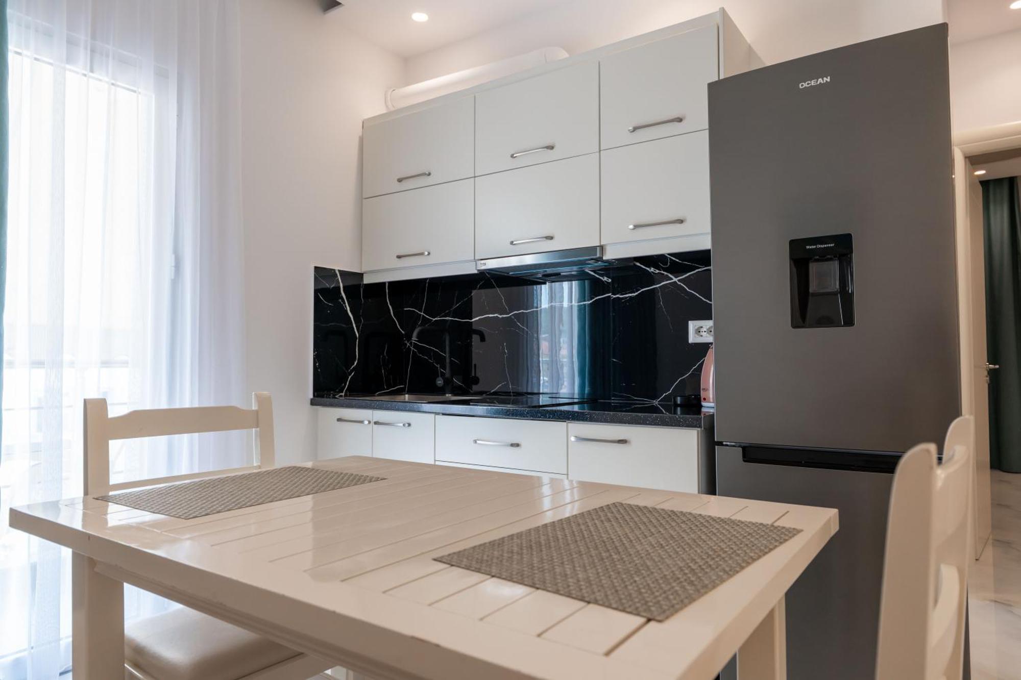 Apartments Mario Ksamil Luaran gambar