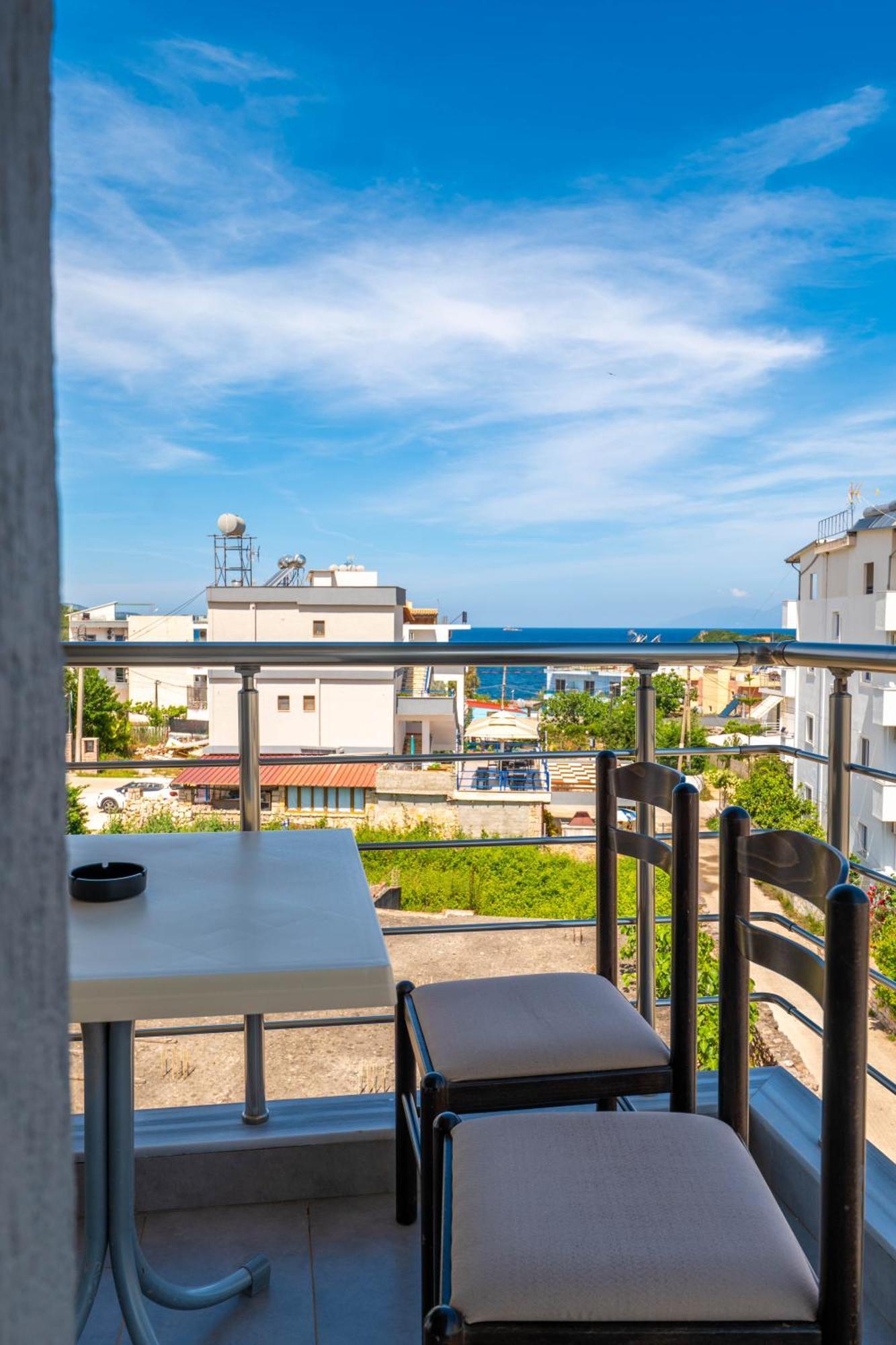Apartments Mario Ksamil Luaran gambar