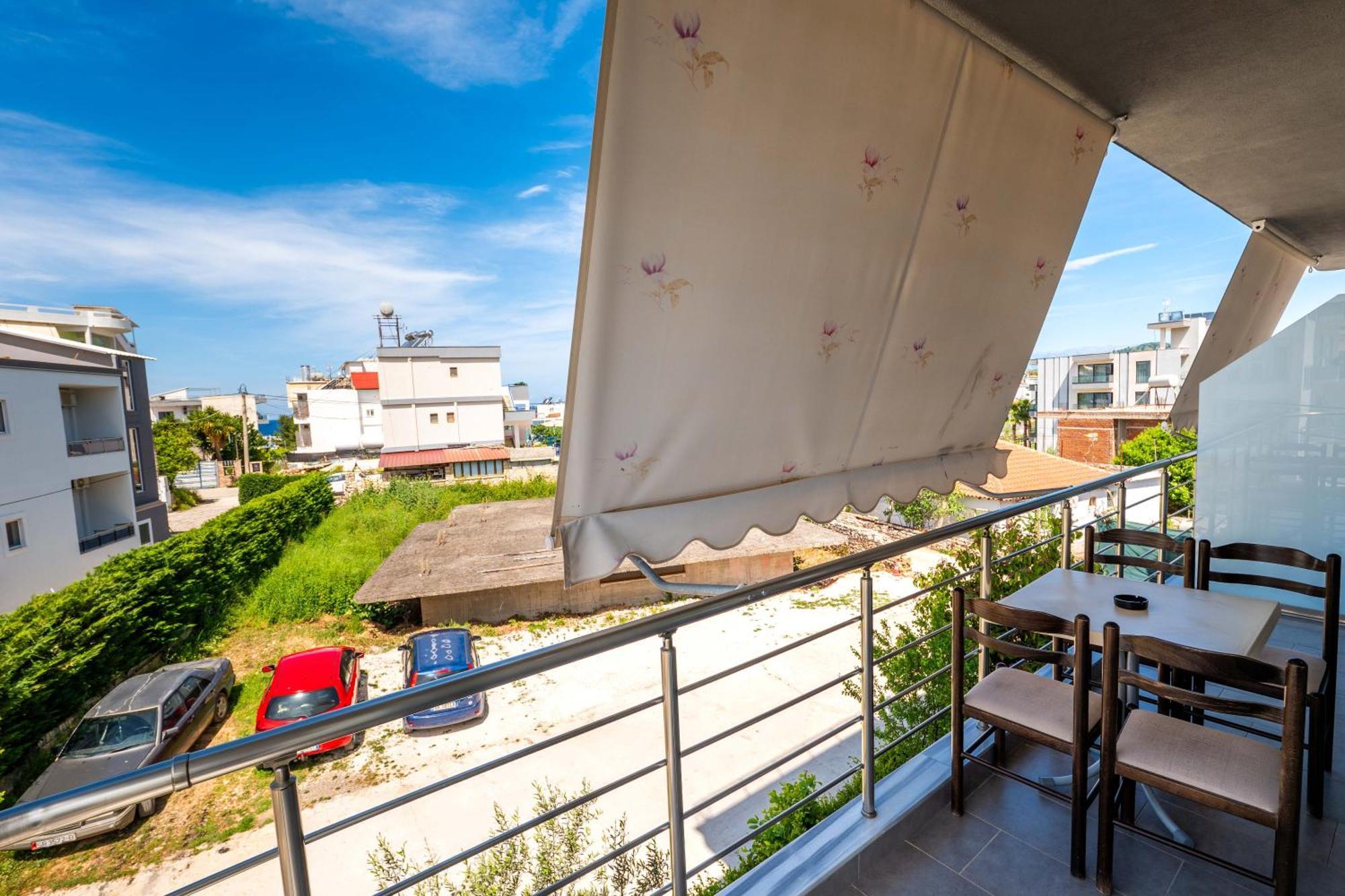 Apartments Mario Ksamil Luaran gambar