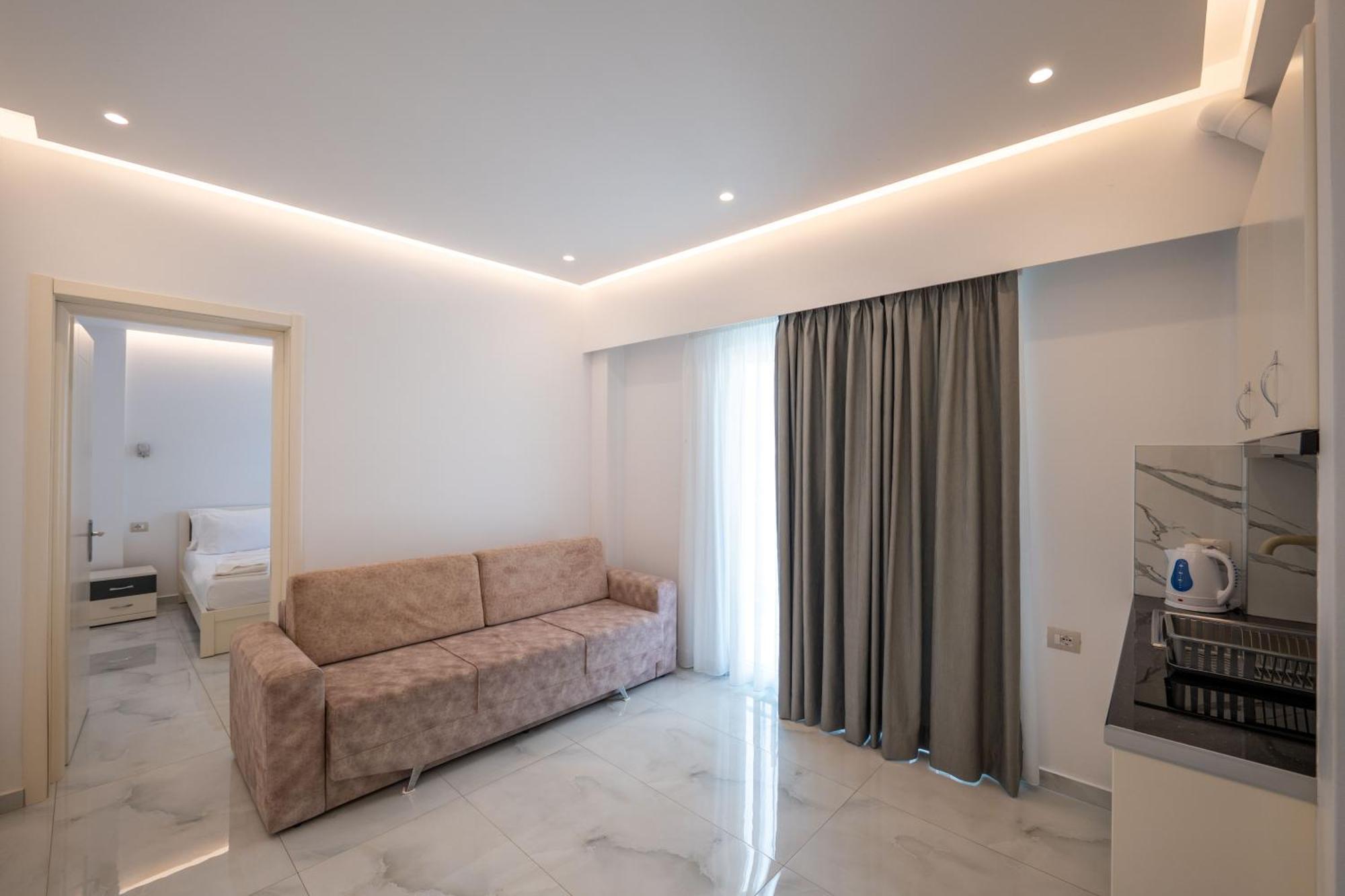 Apartments Mario Ksamil Luaran gambar