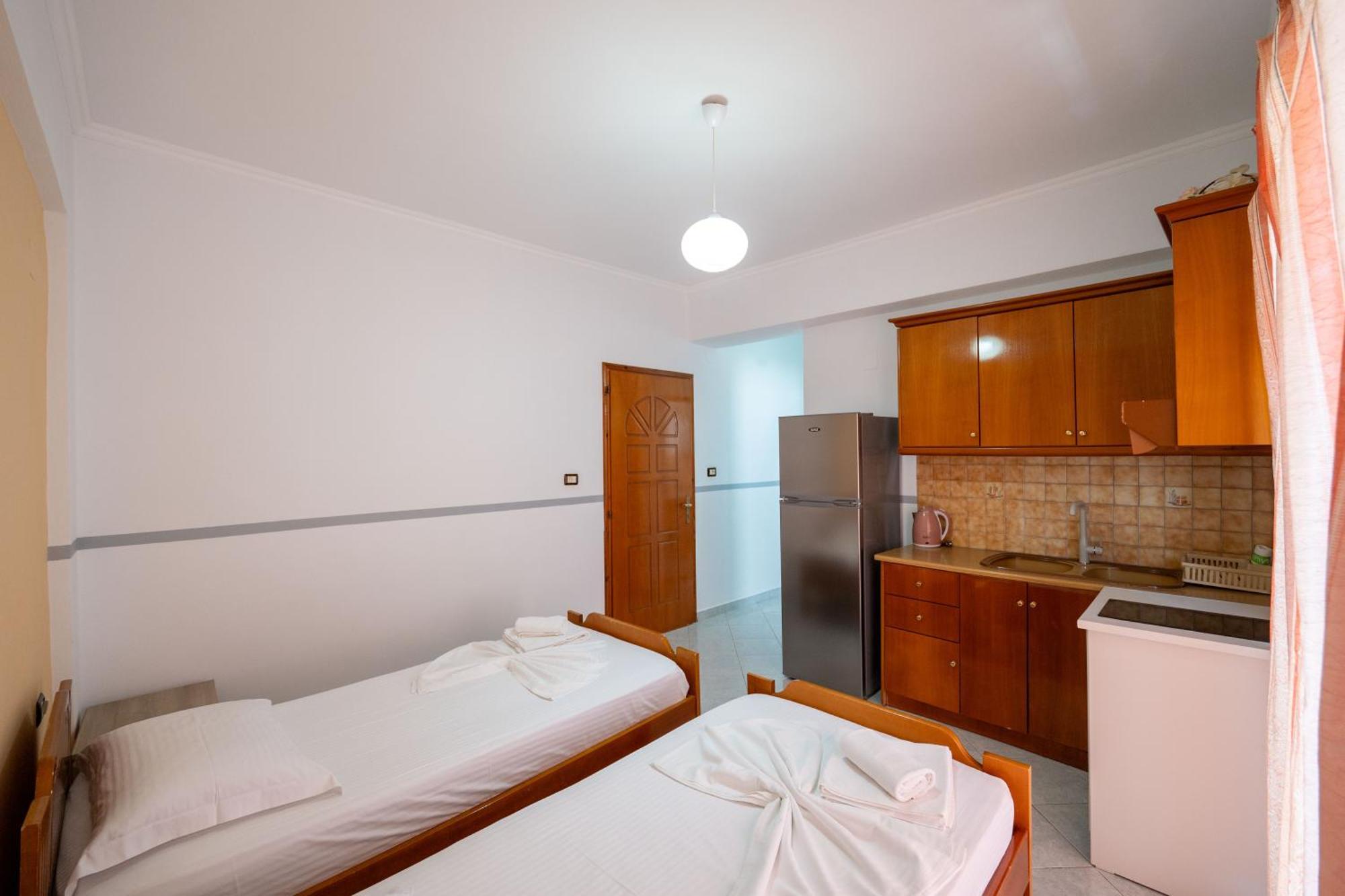 Apartments Mario Ksamil Luaran gambar