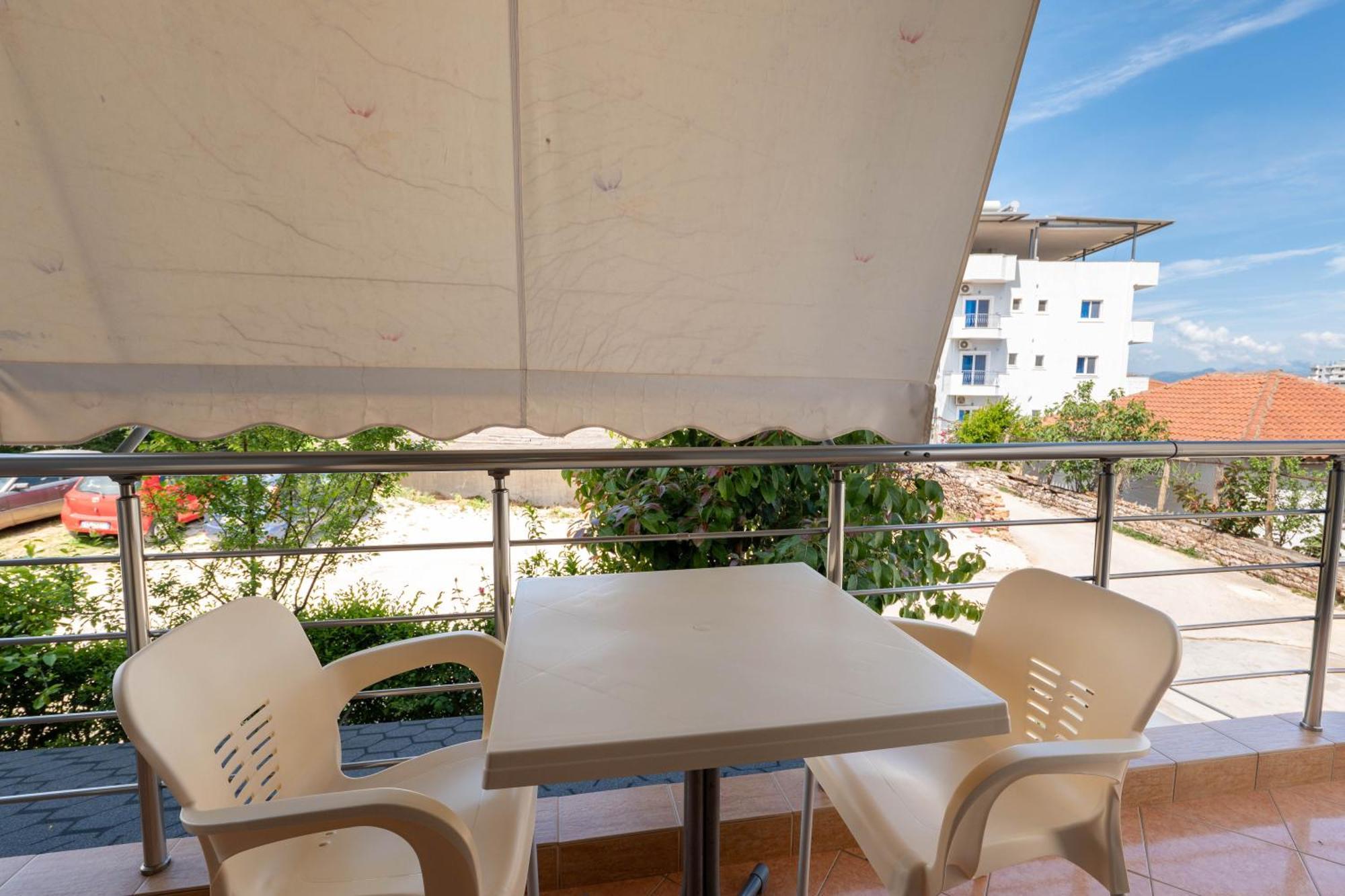 Apartments Mario Ksamil Luaran gambar